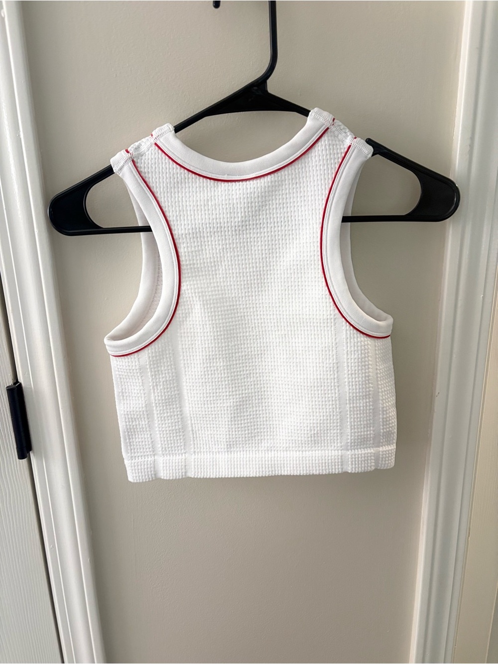 White Textured Tank with Red Piping - Picture 2 of 3